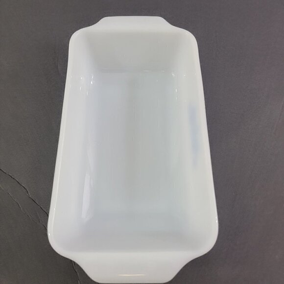 Fire King Anchor Hocking Blue Cornflower White Milk 1.5 QT Casserole Baking Dish - Picture 13 of 16